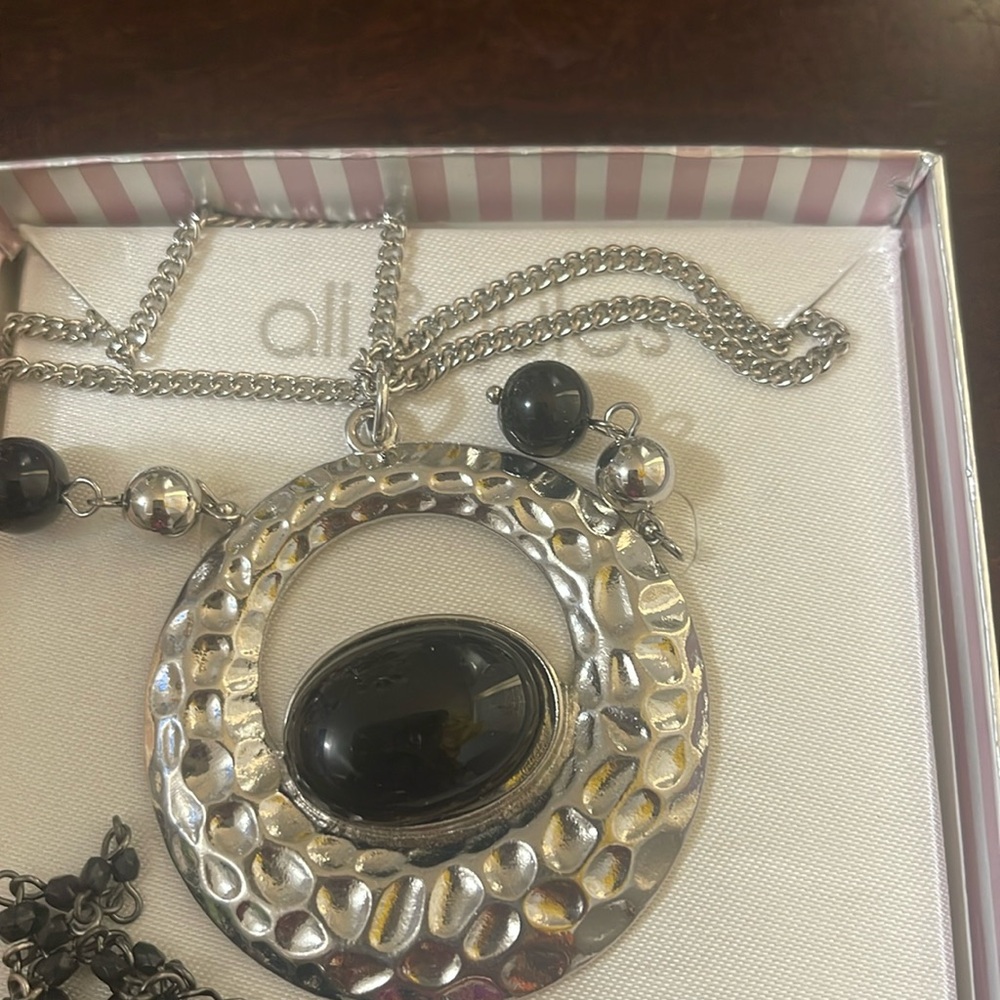 Necklace set